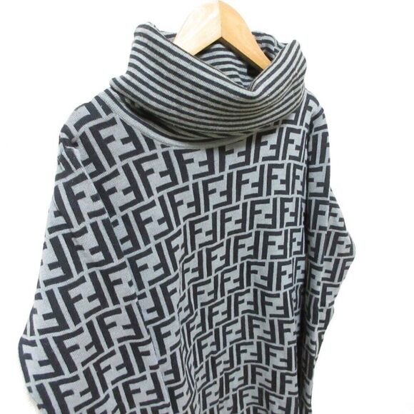 Fendi Vintage Gray & Black Zucca Monogram Wool Funnel Neck Sweater 4/6 US - Picture 4 of 6